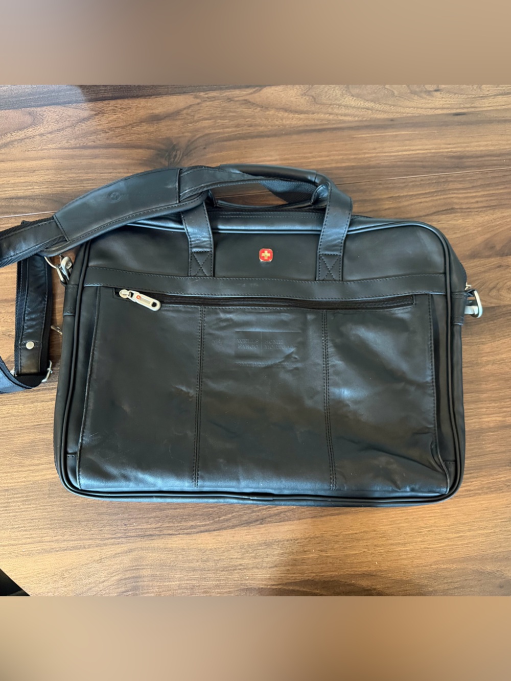 Wenger Swiss Gear Black Leather Laptop Briefcase